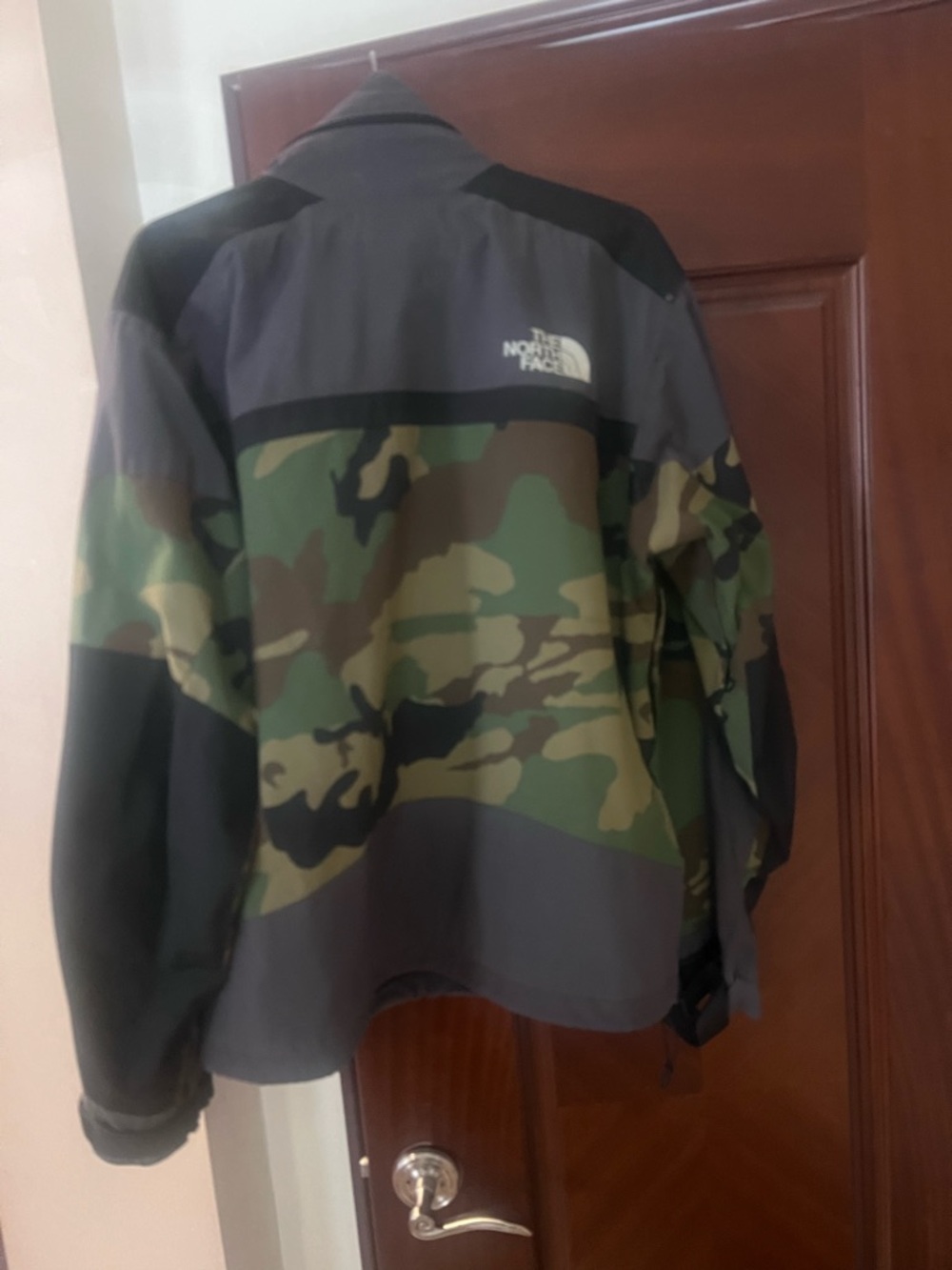 The North Face X Macy's Exclusive Steep Tech Camo Jacket - LARGE - Picture 2 of 6